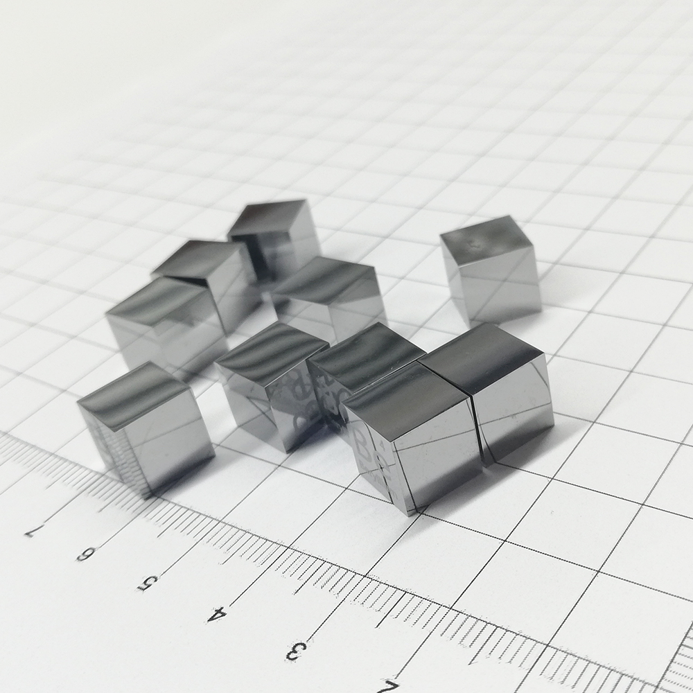  Beryllium cube